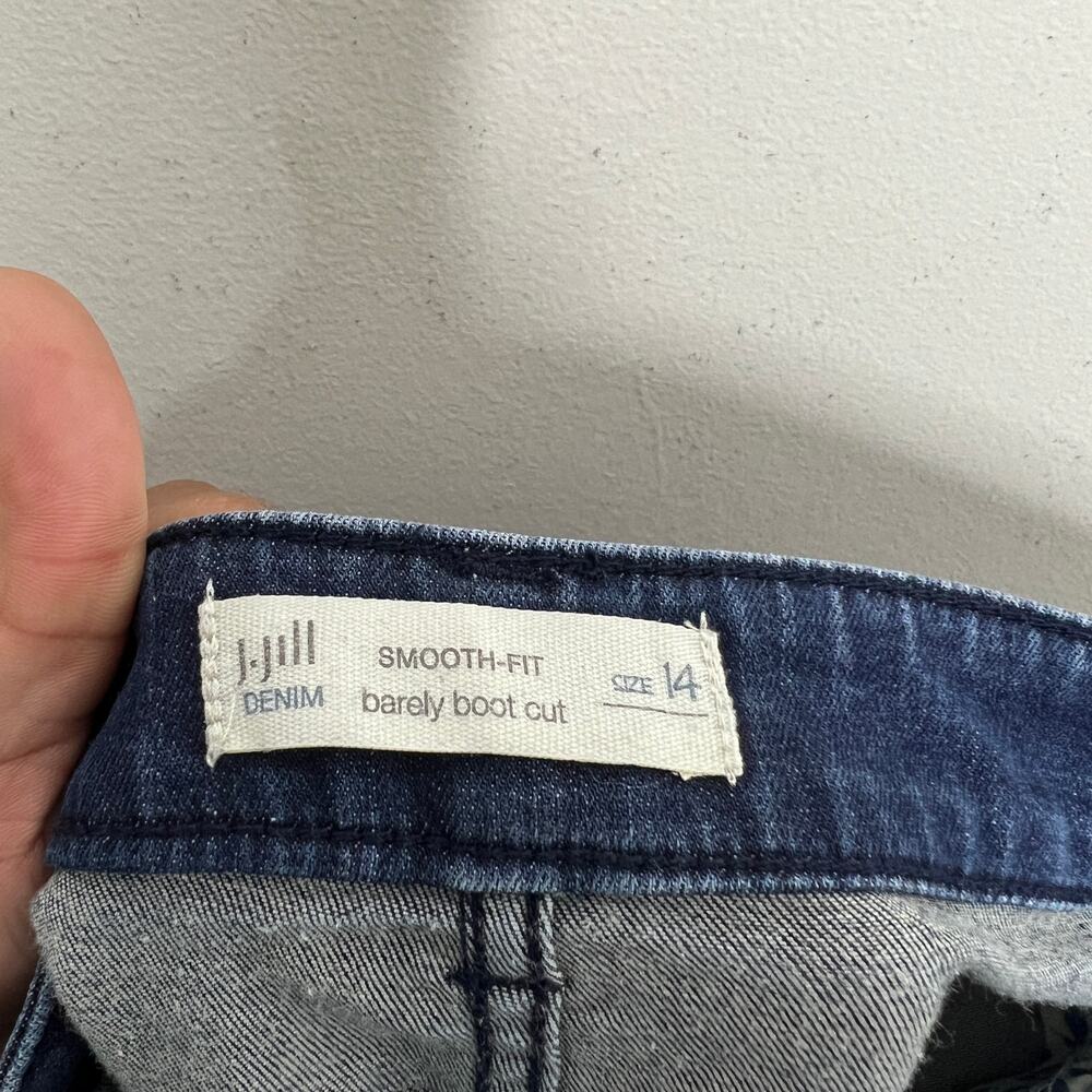 J.Jill Denim Smooth Fit Barely Boot Cut Jean Size 14 - Picture 3 of 4